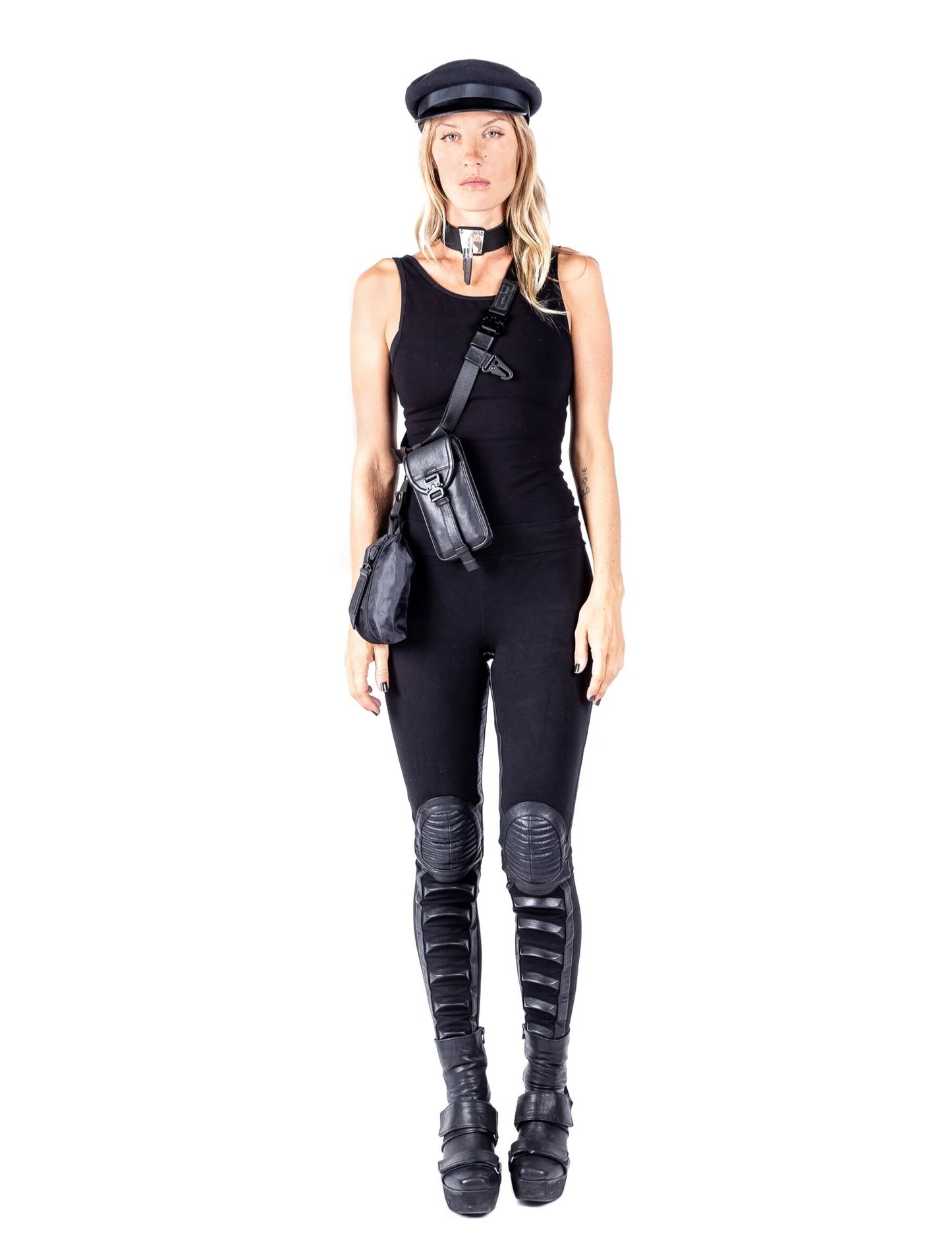 CAP KNEE LEATHER LEGGING