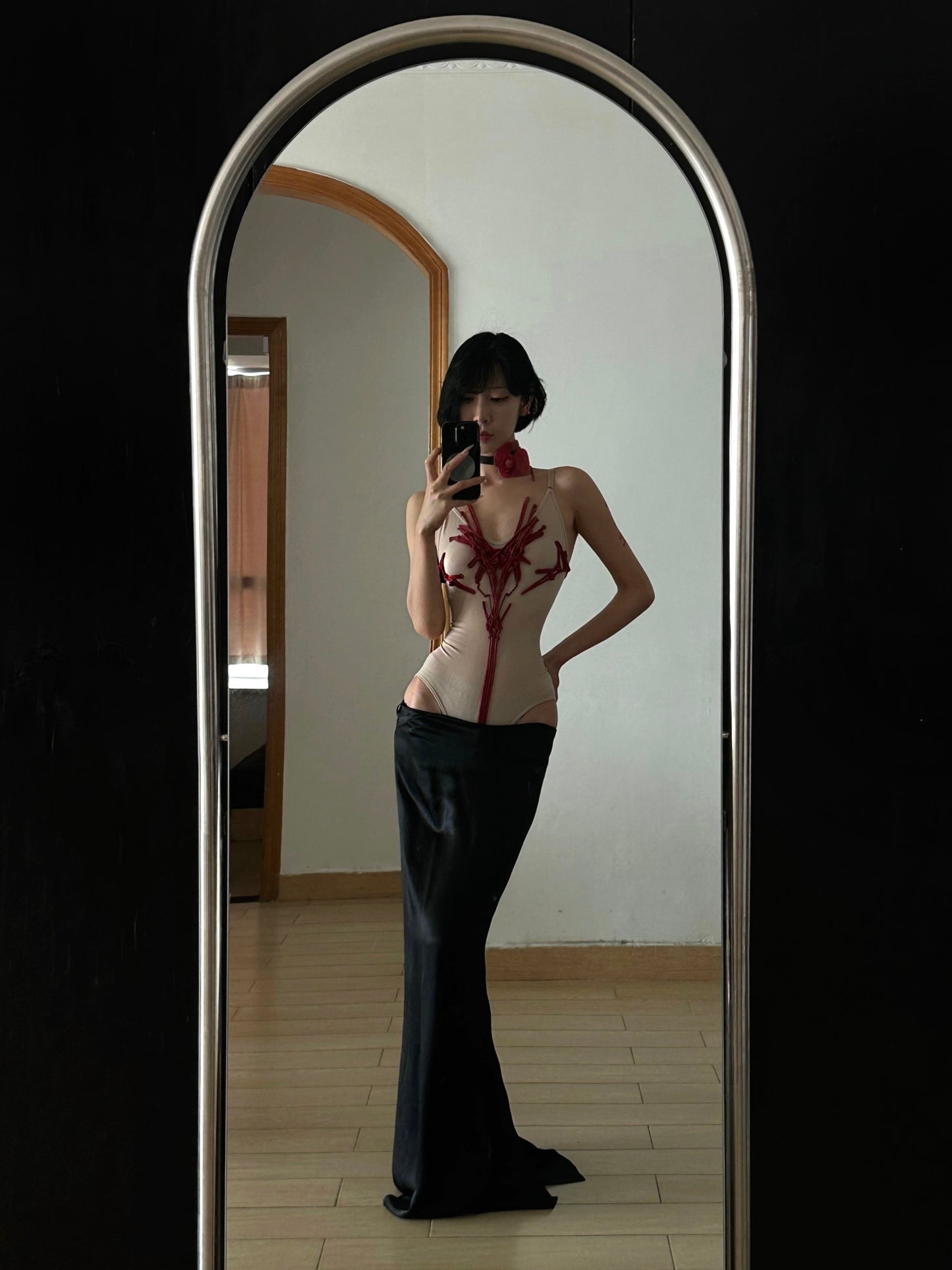 025