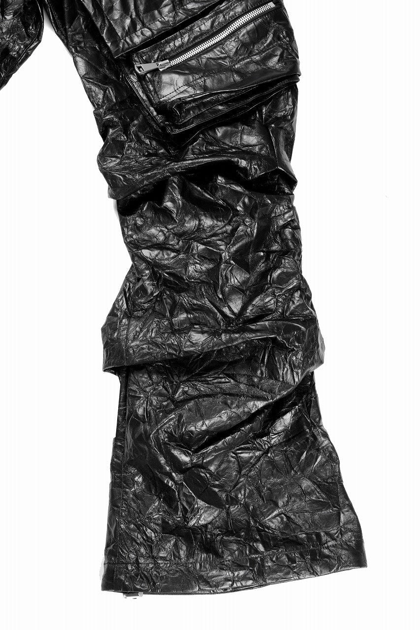 TUCK CARGO PANTS / WASHER SYNTHETIC LEATHER (BLACK)