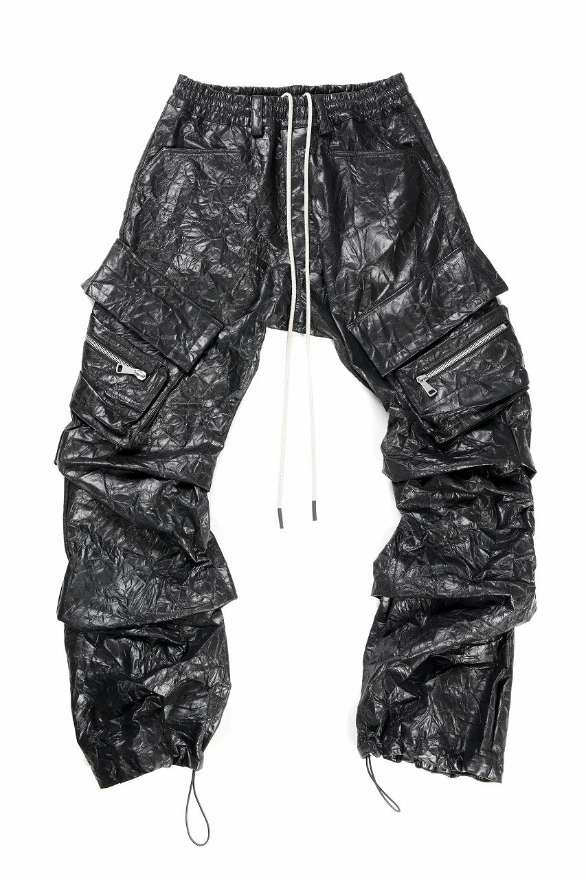 TUCK CARGO PANTS / WASHER SYNTHETIC LEATHER (BLACK)