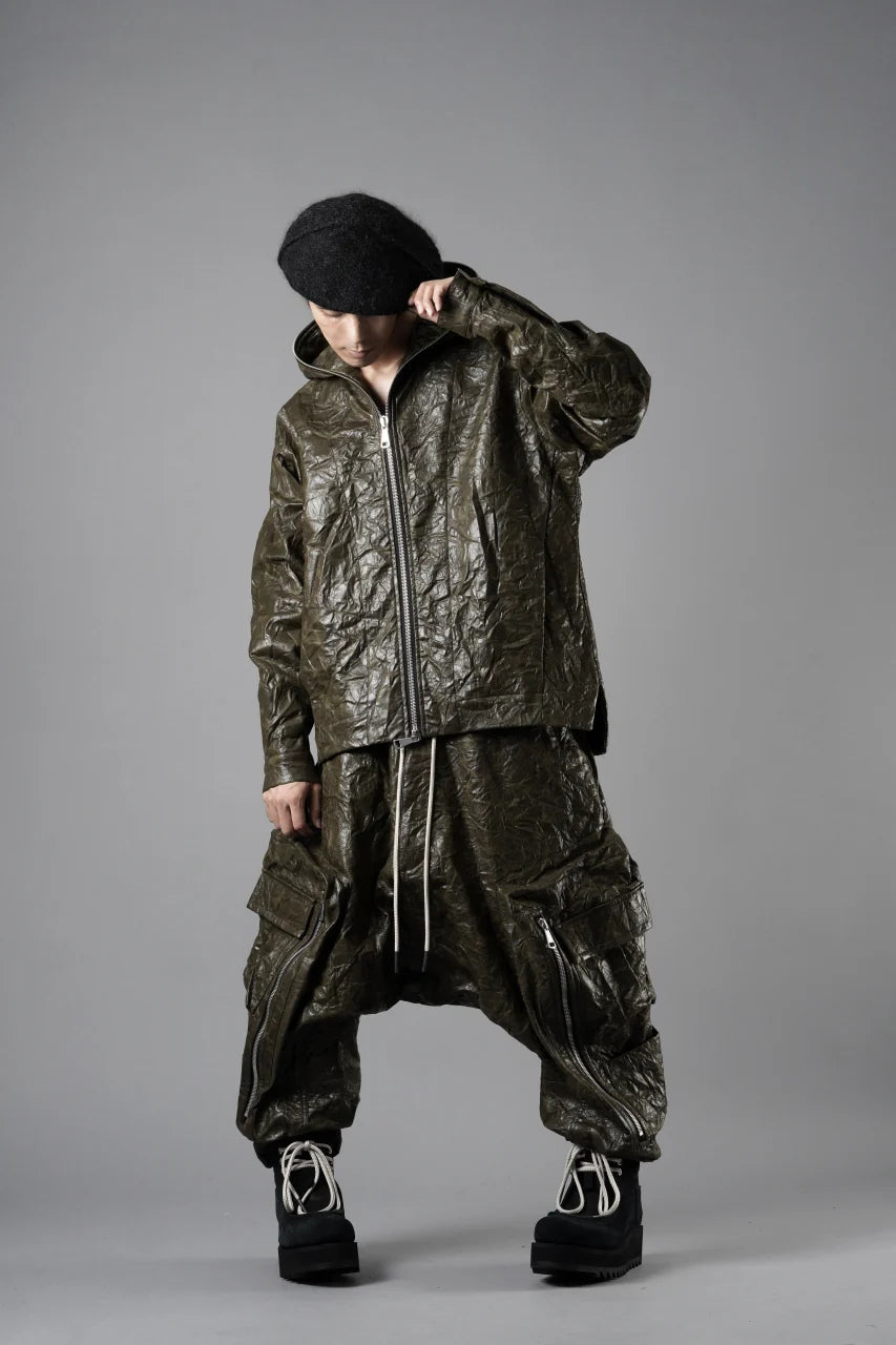 DROP CLOTCH WIDE PANTS / WASHER SYNTHETIC LEATHER (KHAKI)