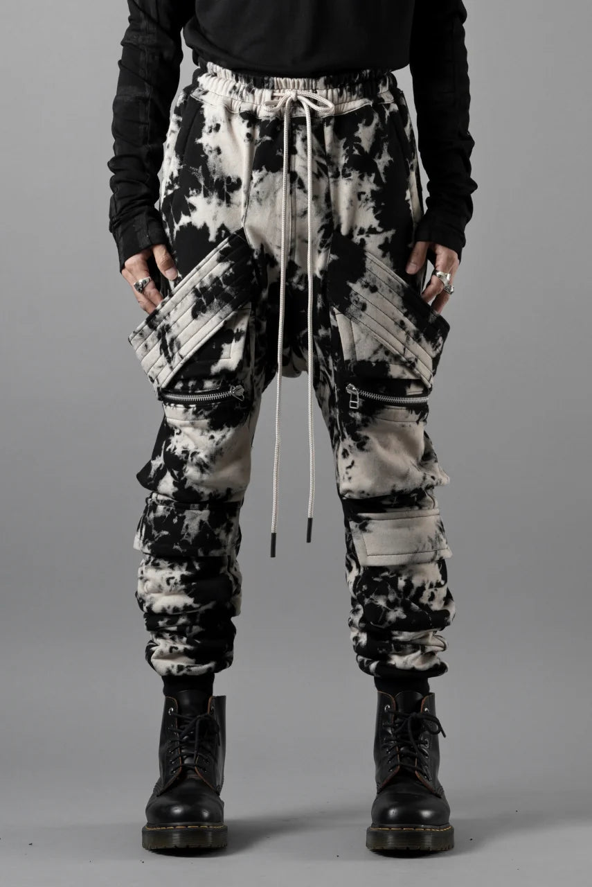 BELT CARGO SAROUEL JOGGER / MOTTLED DYING (BLACK x IVORY)