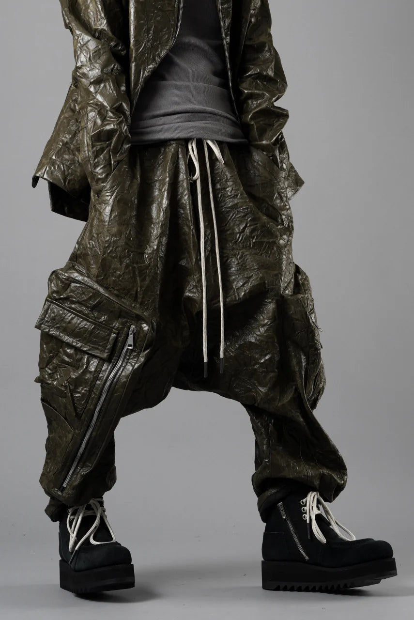 DROP CLOTCH WIDE PANTS / WASHER SYNTHETIC LEATHER (KHAKI)