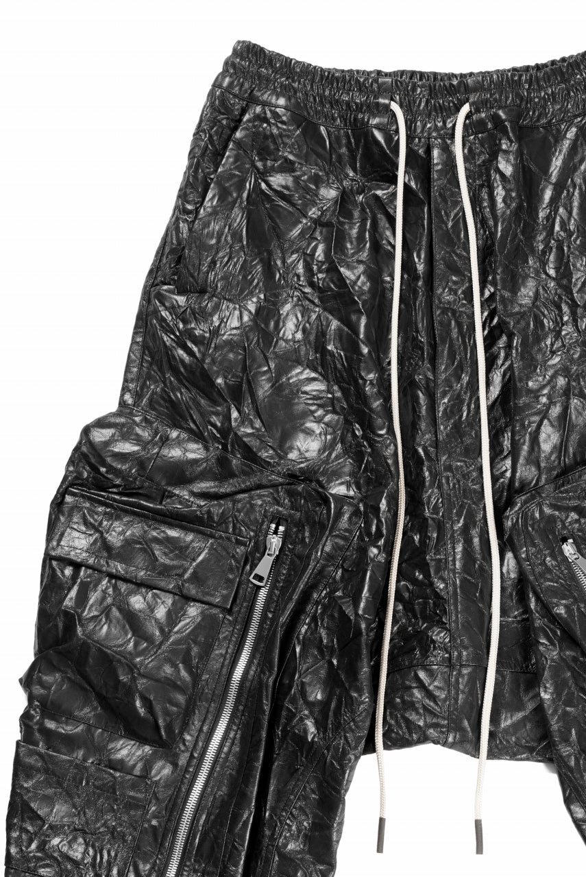 DROP CLOTCH WIDE PANTS / WASHER SYNTHETIC LEATHER (BLACK)
