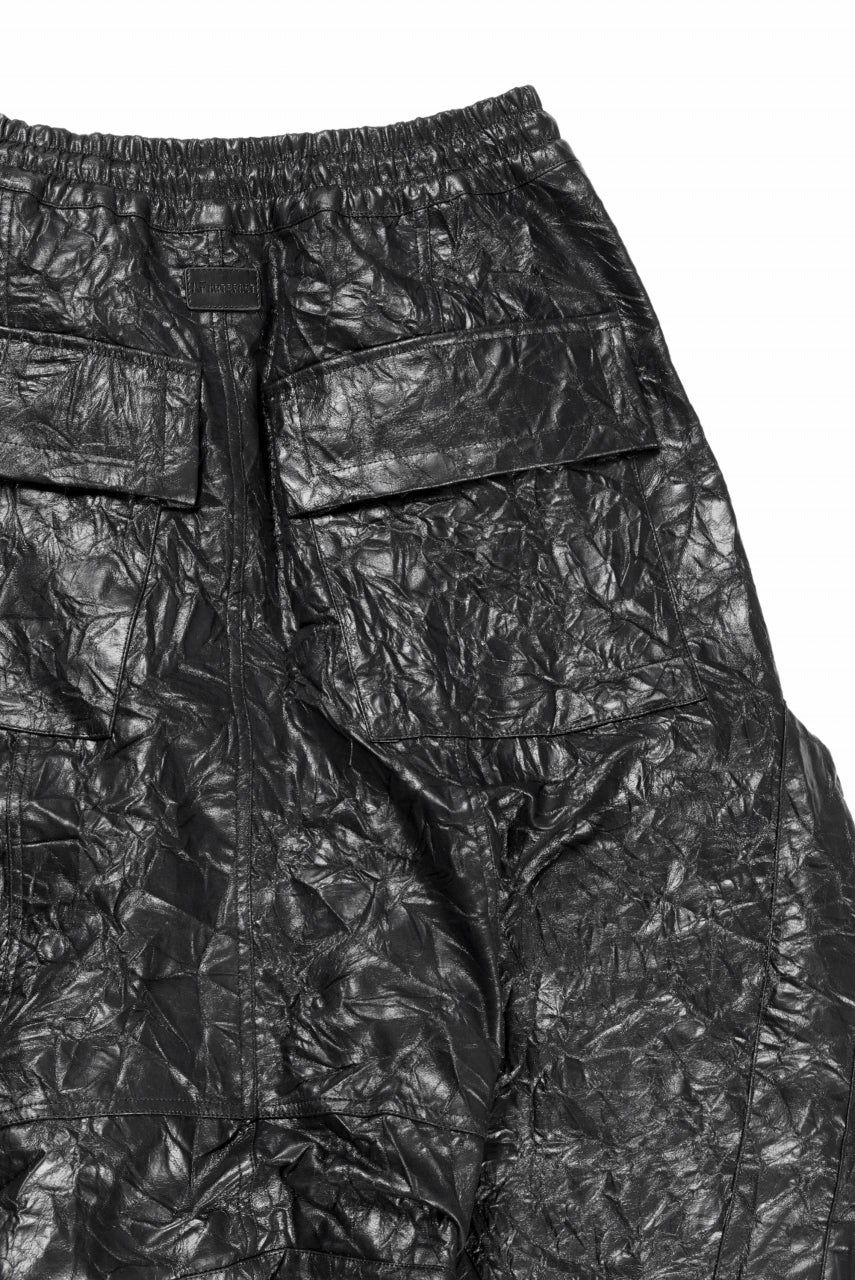 DROP CLOTCH WIDE PANTS / WASHER SYNTHETIC LEATHER (BLACK)