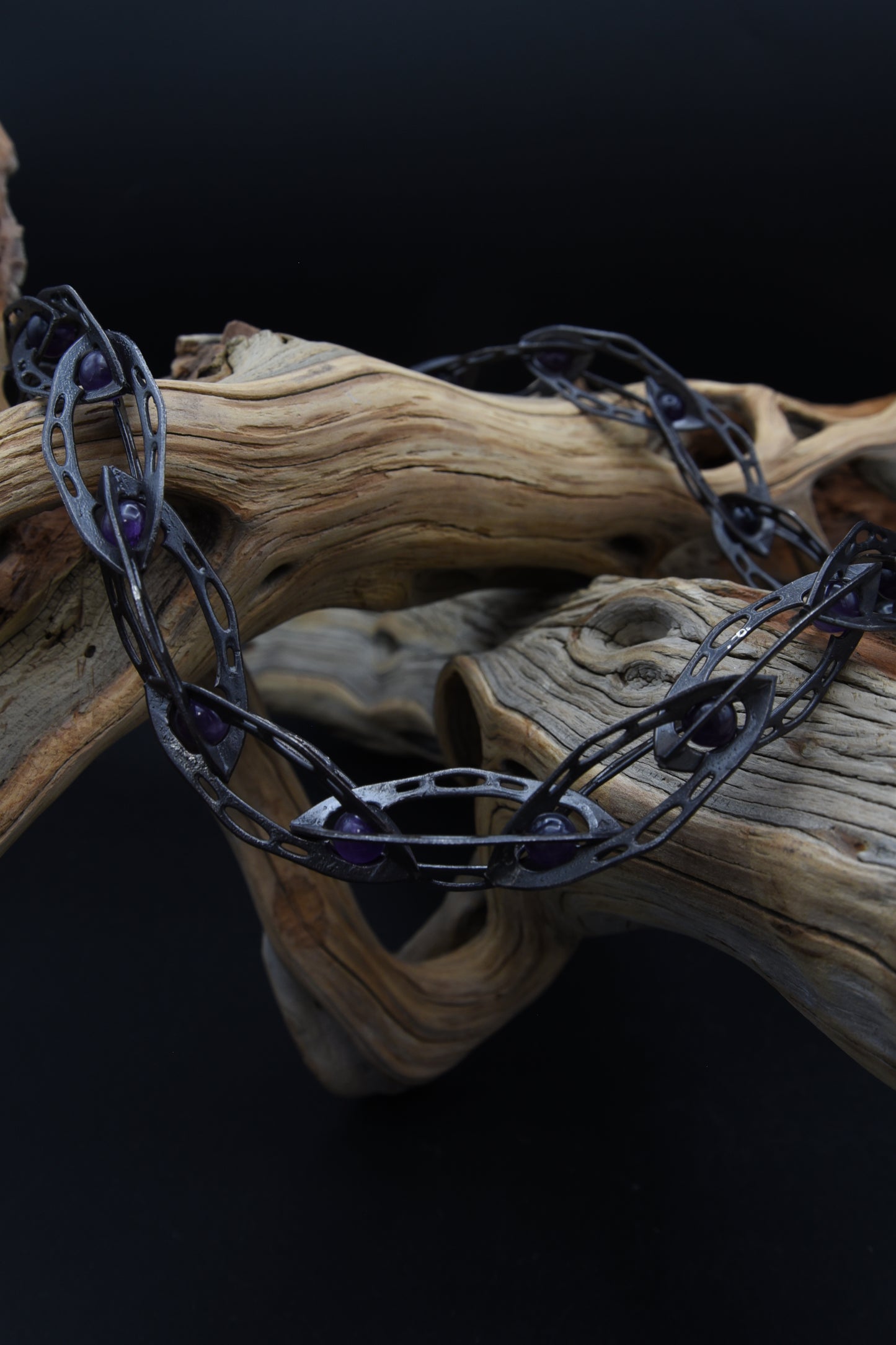 LACEBONE CHAIN - DARK AMETHYST
