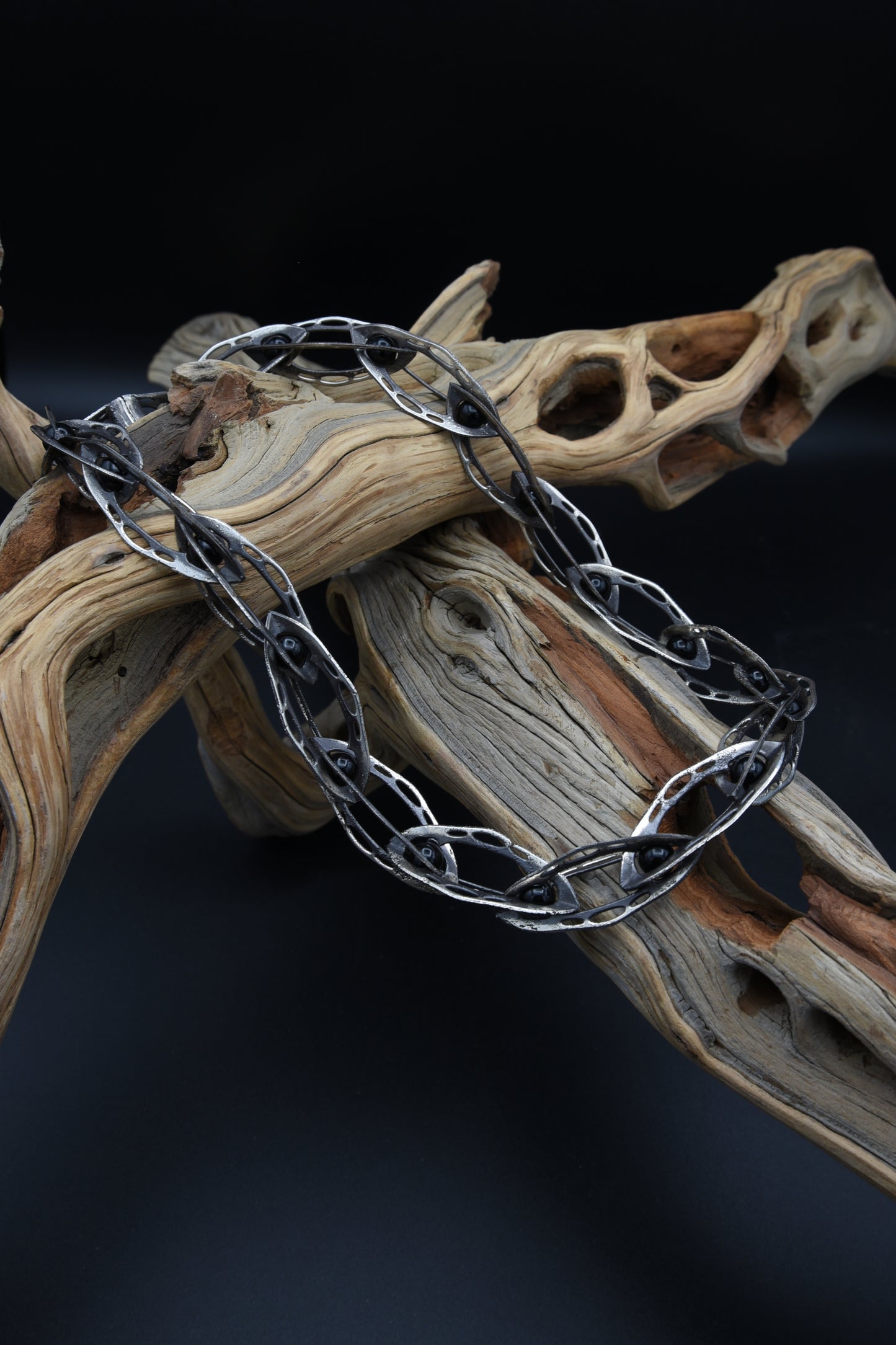 LACEBONE CHAIN - EDGE POLISHED - OBSIDIAN