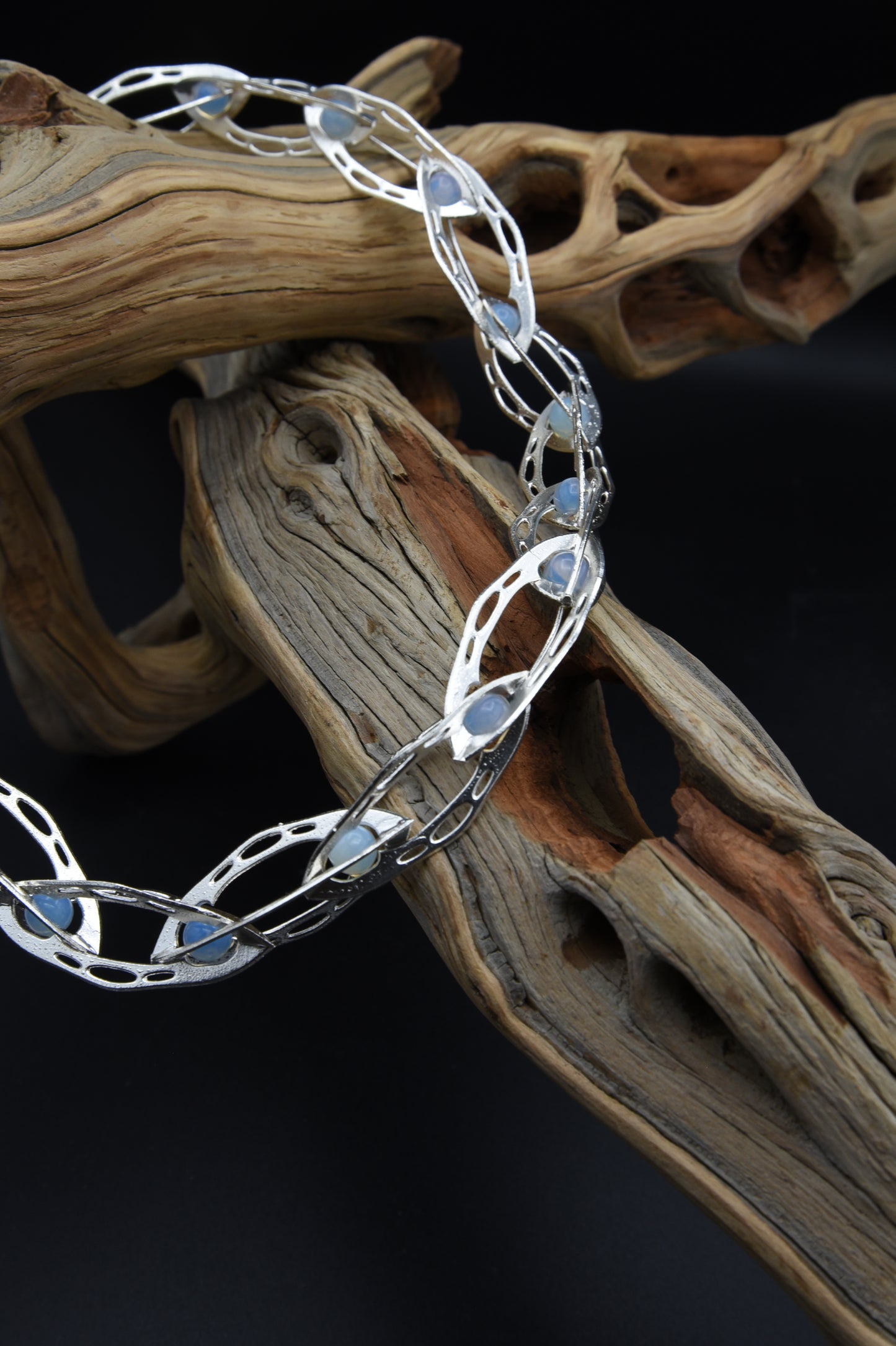 LACEBONE CHAIN - OPAL