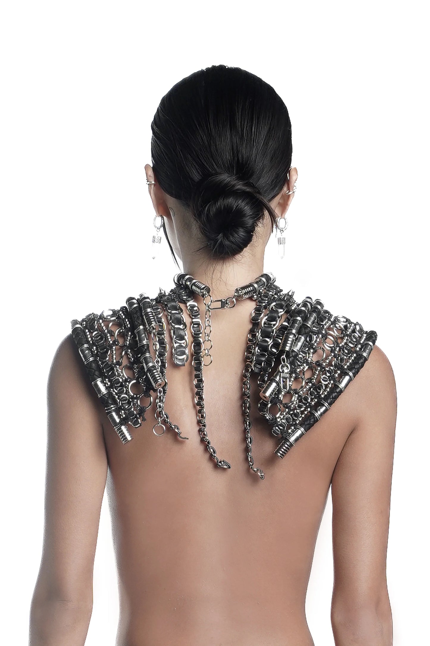 FULL MOON MANTLE