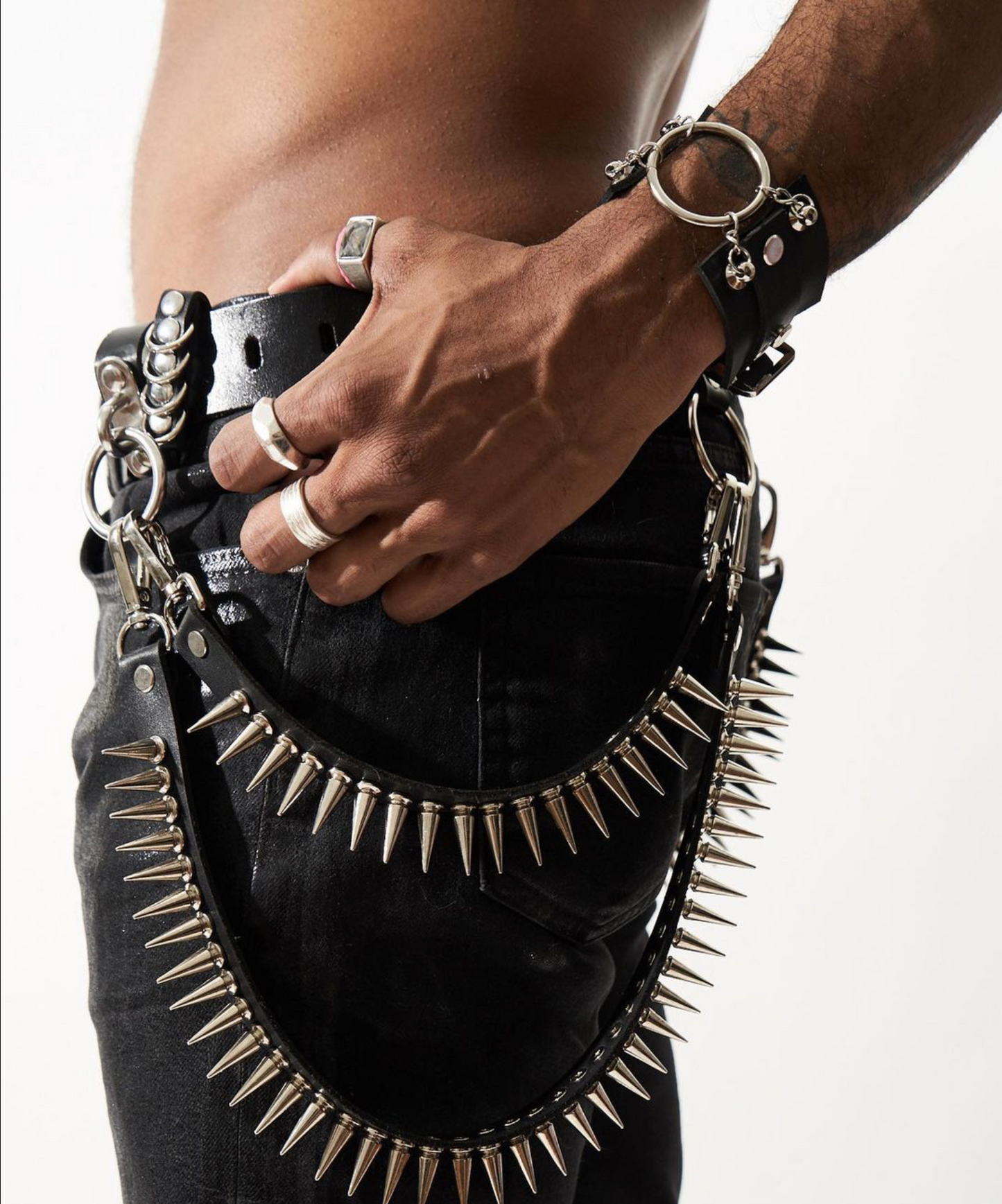 JETT SPIKED BAG STRAP