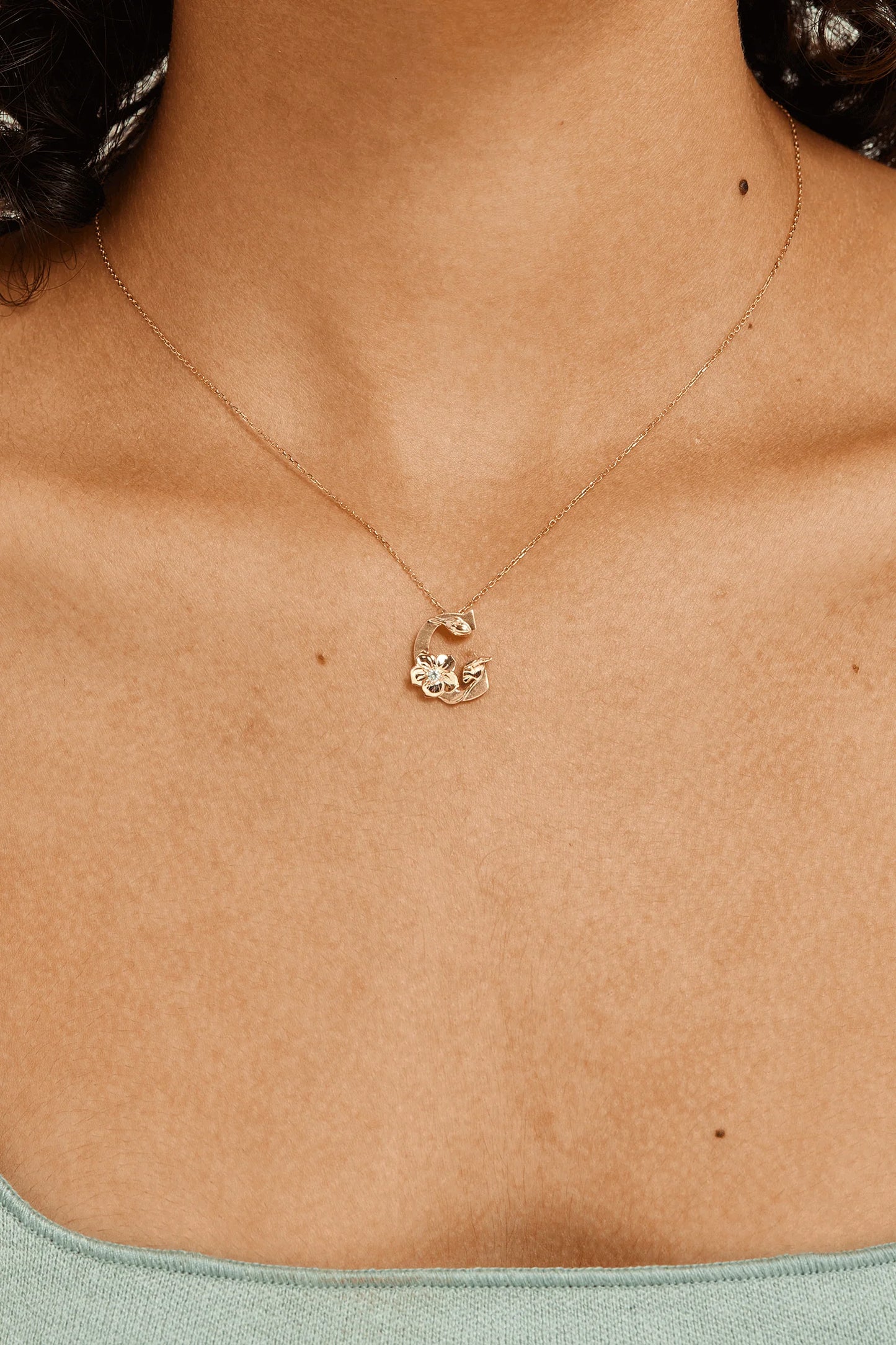 Diamond Flower Fable "G" Yellow Gold Pendant