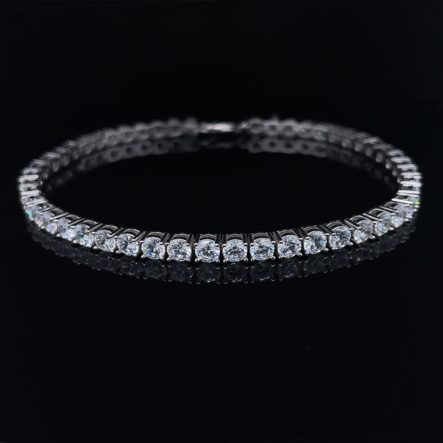 Tennis Bracelet in Sterling Silver