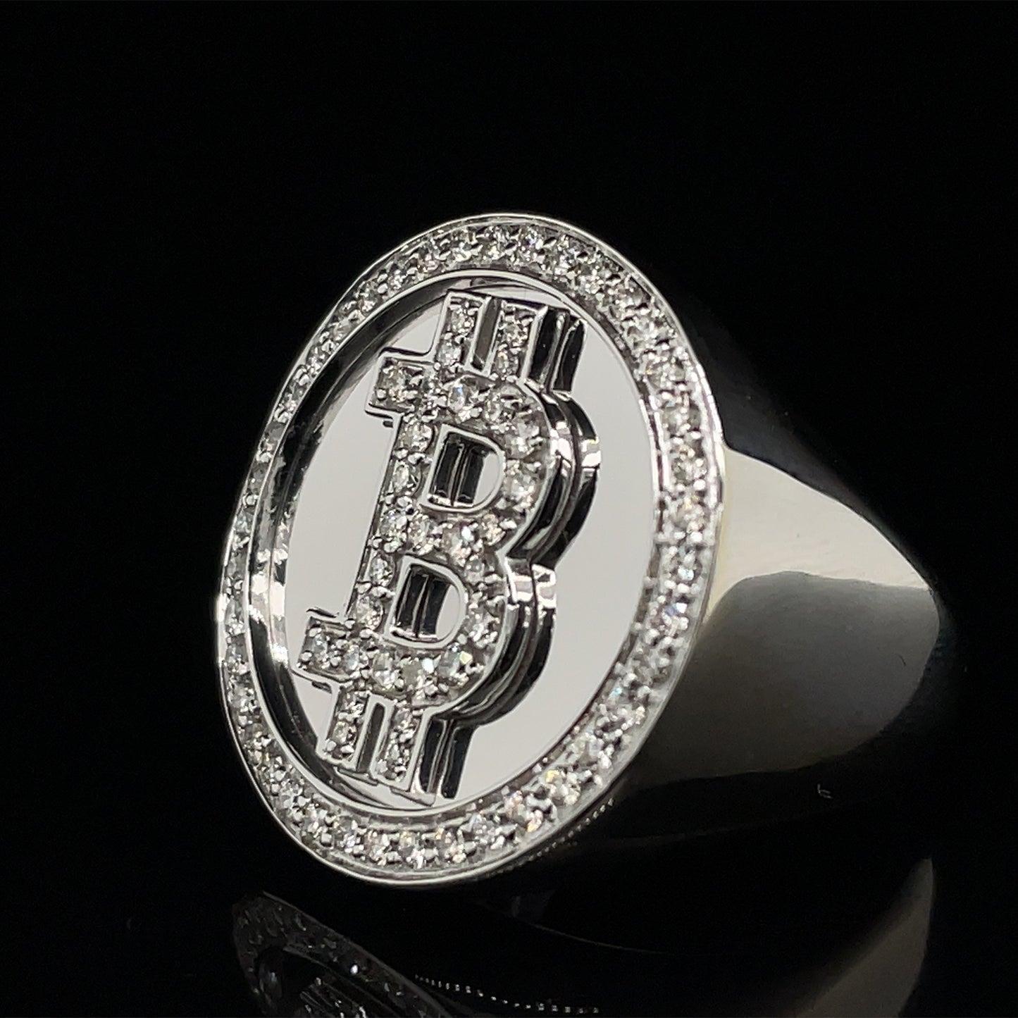 Bitcoin Ring 1ct VS1 Diamonds Alligator Jesus