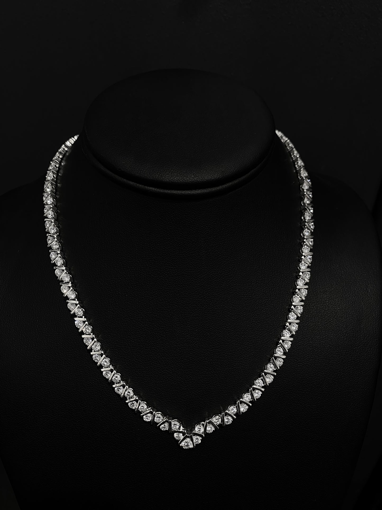 V Tennis Chain in Sterling Silver 5mm with 3mm CZs, 17"
