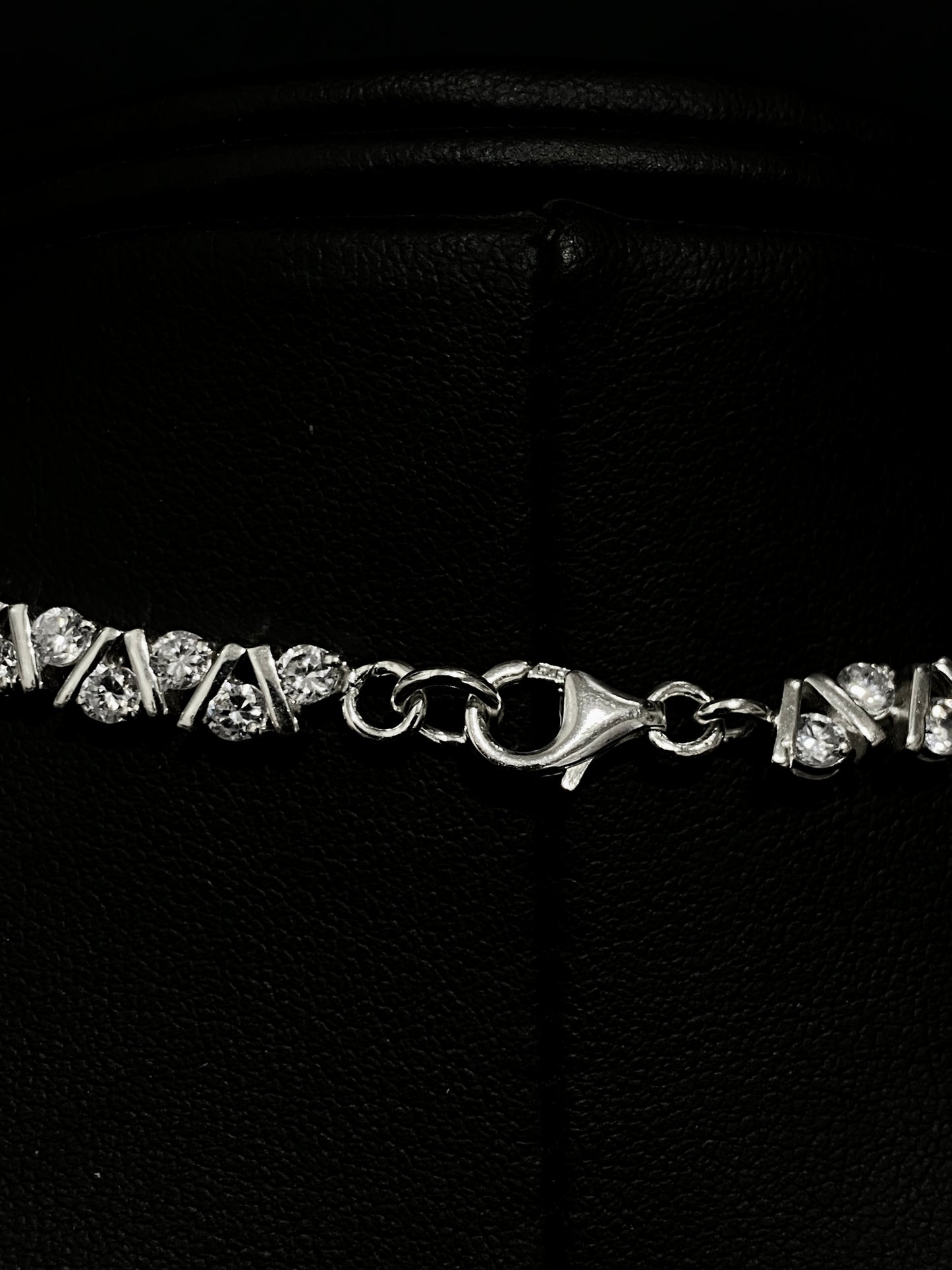 V Tennis Chain in Sterling Silver 5mm with 3mm CZs, 17"