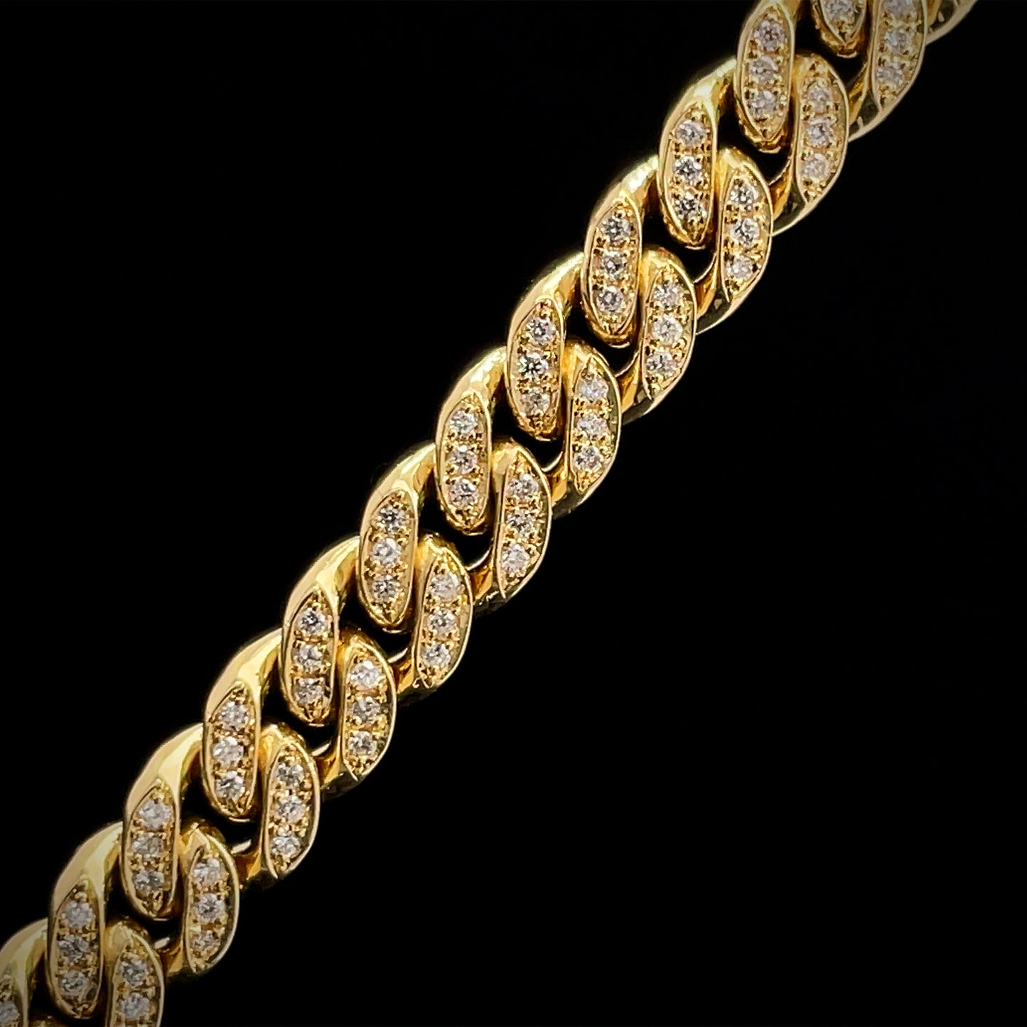 18K Yellow Gold Cuban Link Bracelet w/ VS1 Natural Diamonds 5.2mm