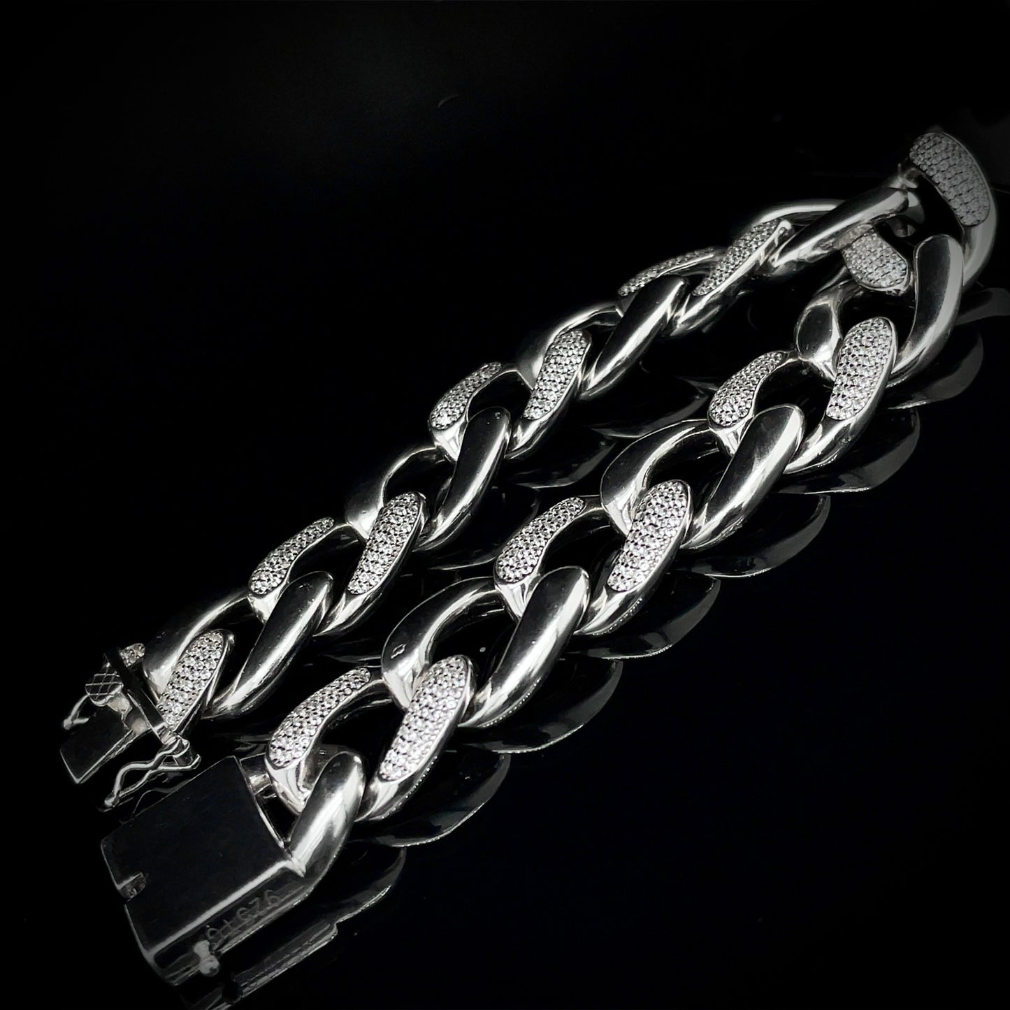 Alternating Ice Miami Curb Bracelet 15mm