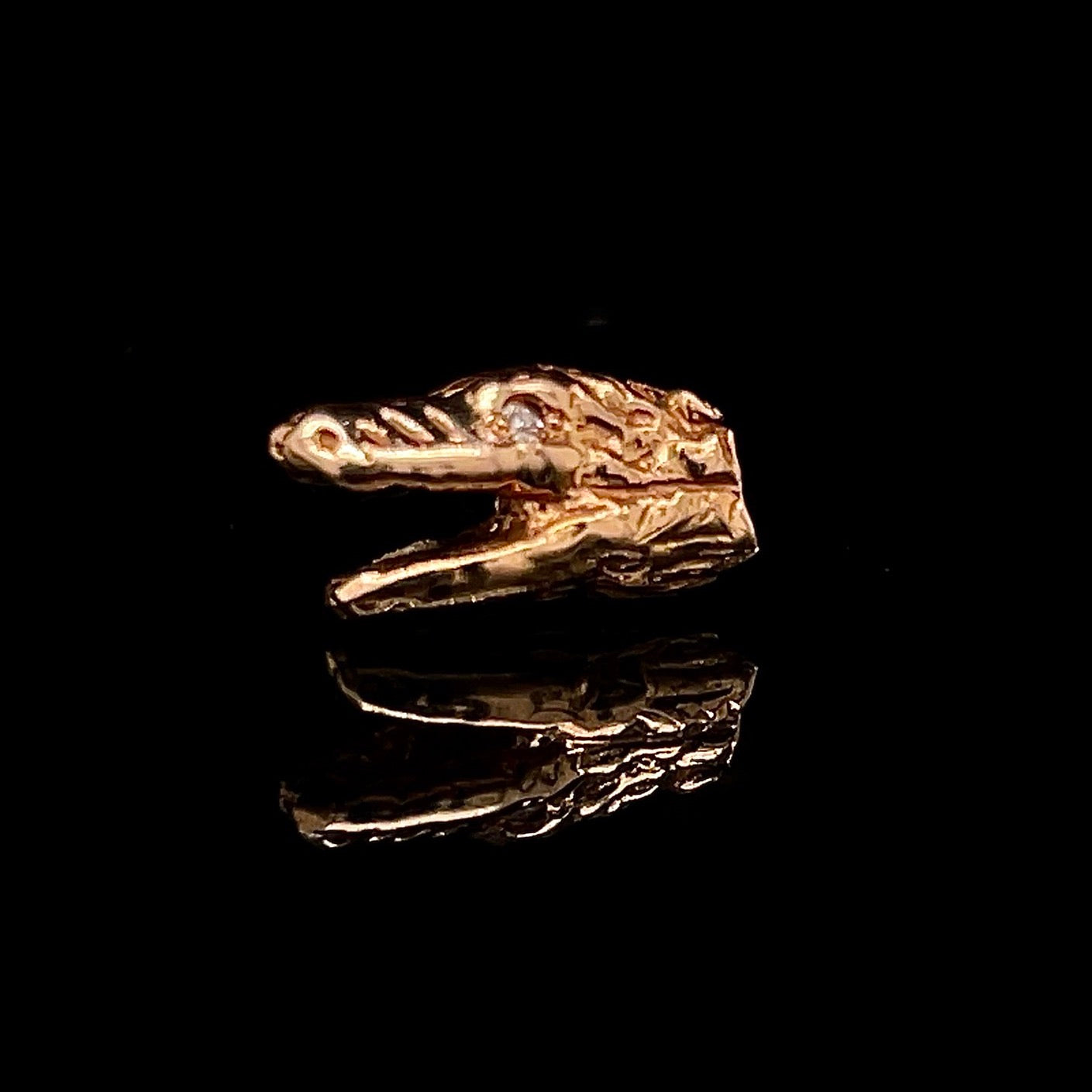 Side Gator Stud Earrings w/ Diamonds