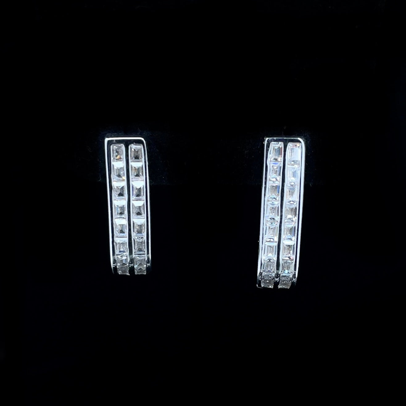 Icy Oval Hoops