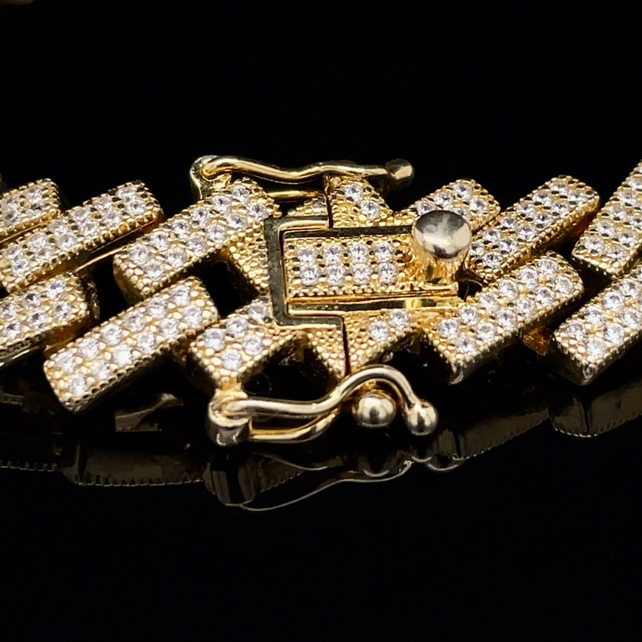 Iced Out Yellow Gold Plated 925 Square Miami Curb Bracelet 10.5mm