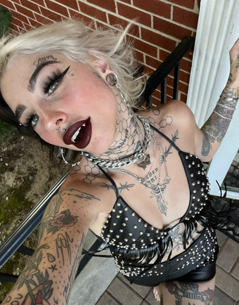 Cruella Morgan Silver Fang Grillz